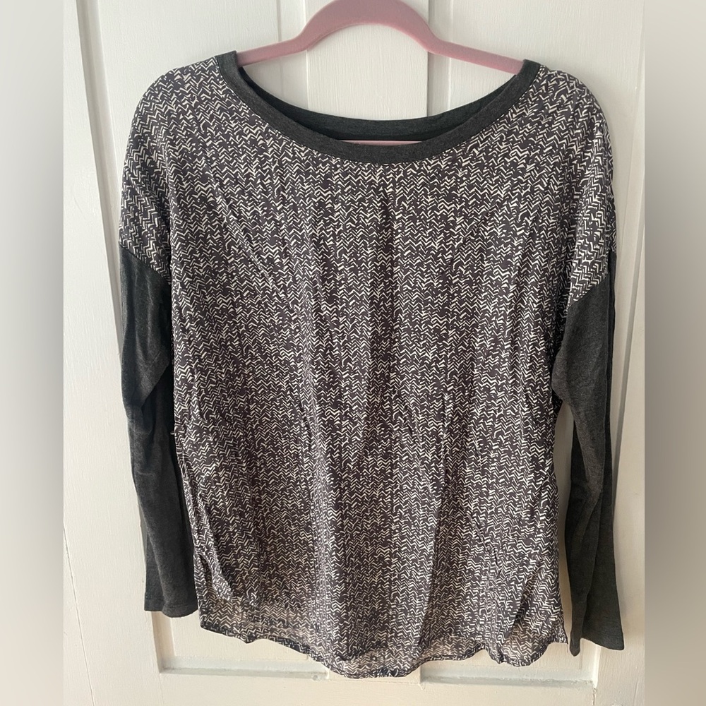 Flowy Lou & Grey long sleeved shirt
